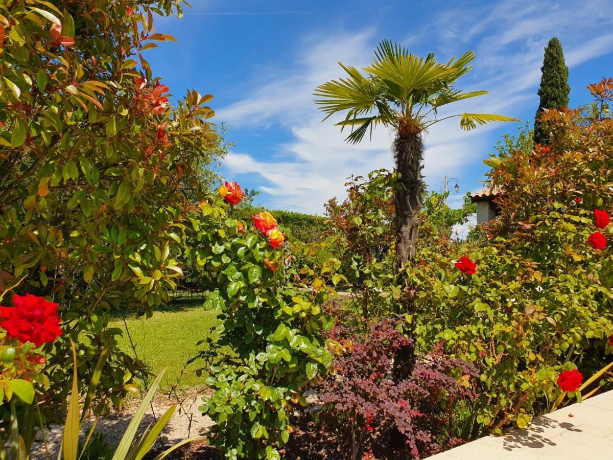 La Cabane Du Pesquier En Provence Caumont-sur-Durance Экстерьер фото